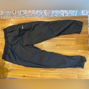 Nike Dry-Fit Light joggers